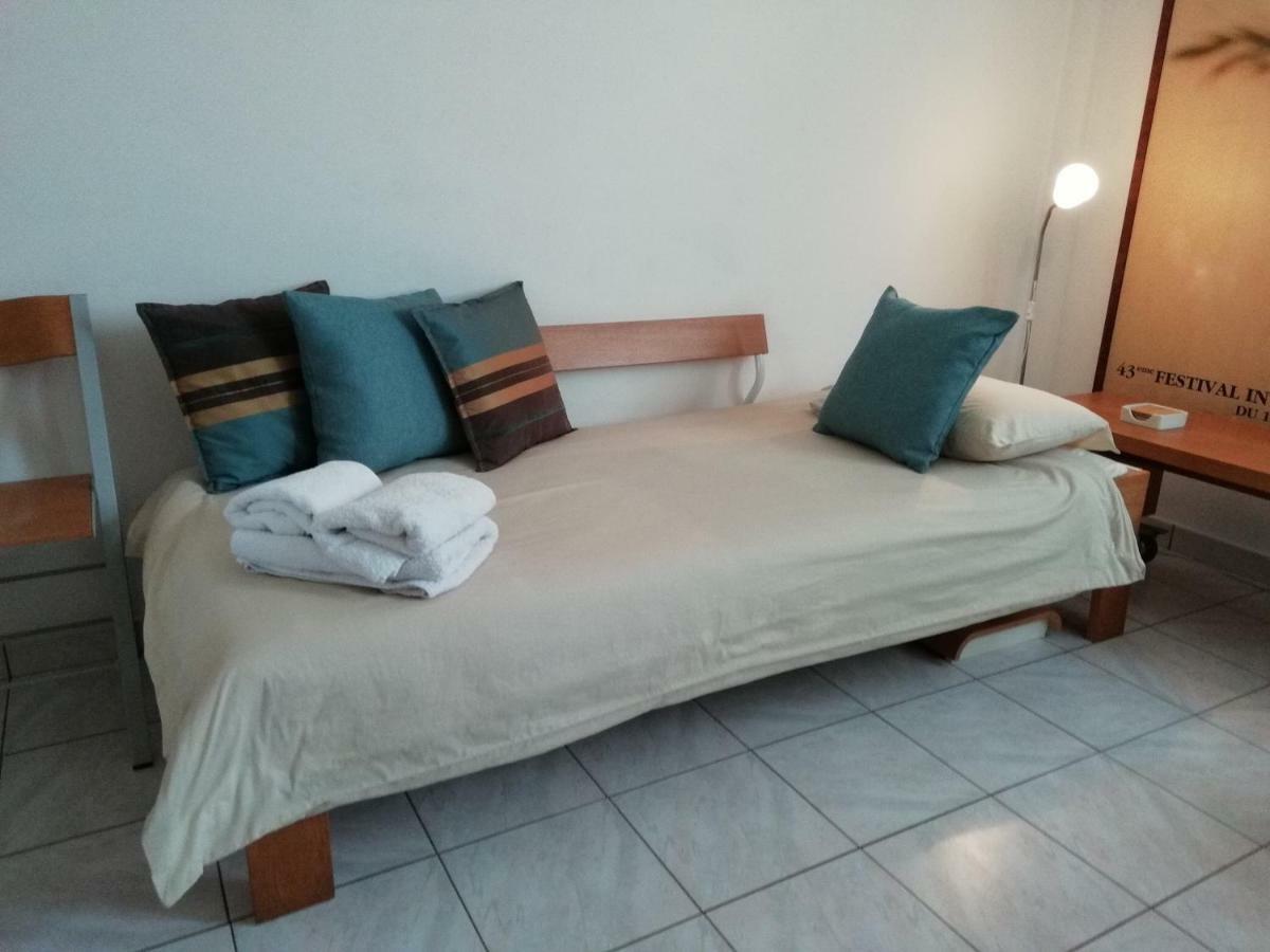 Apartment Massoury Cannes Luaran gambar